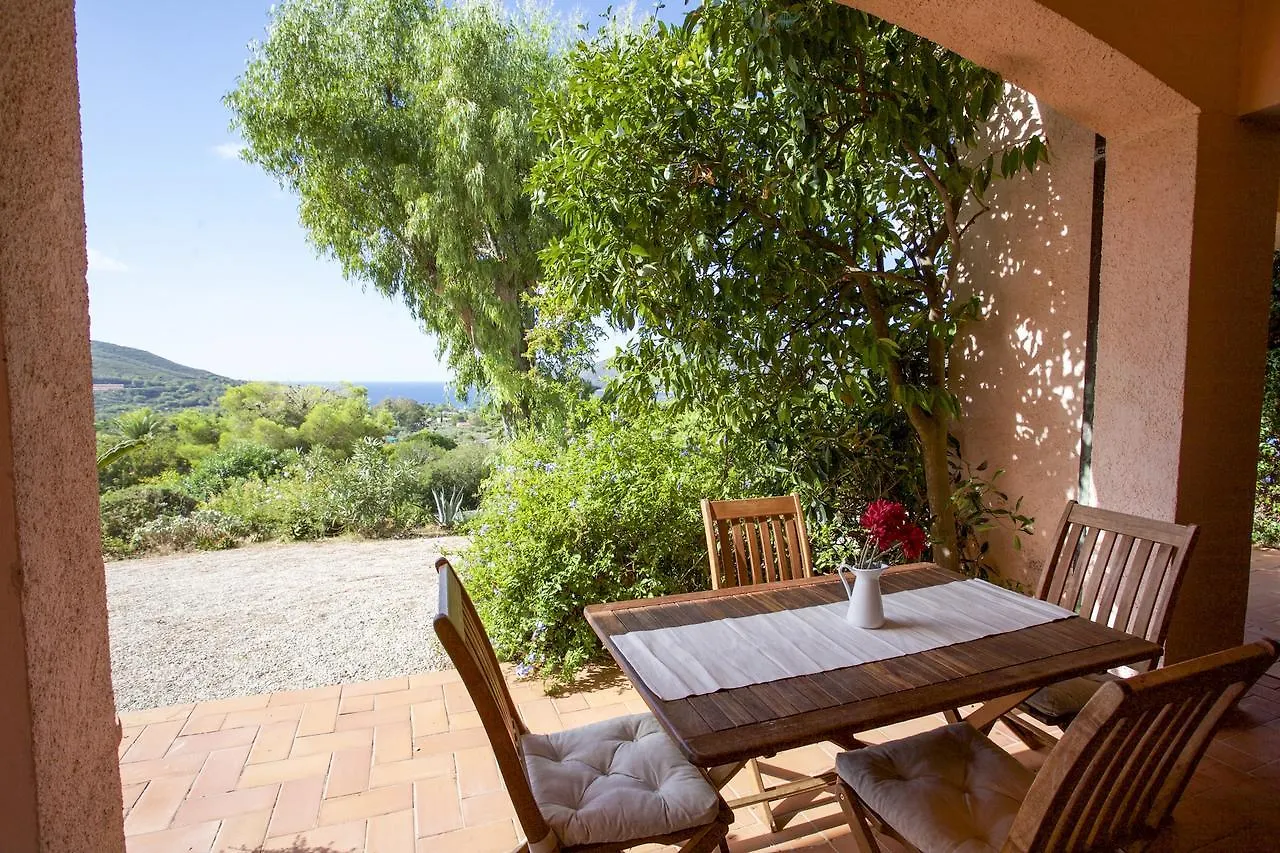 Villino Lacona Capoliveri  0*, Capoliveri (Isola d'Elba) Italië